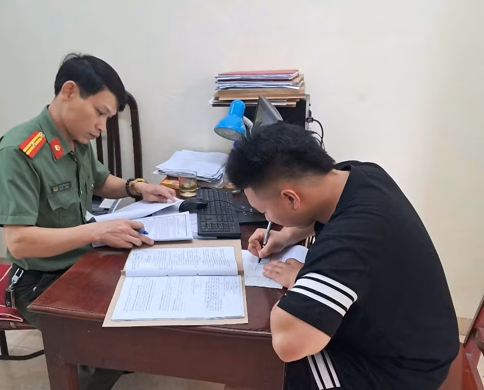 Chú thích ảnh
