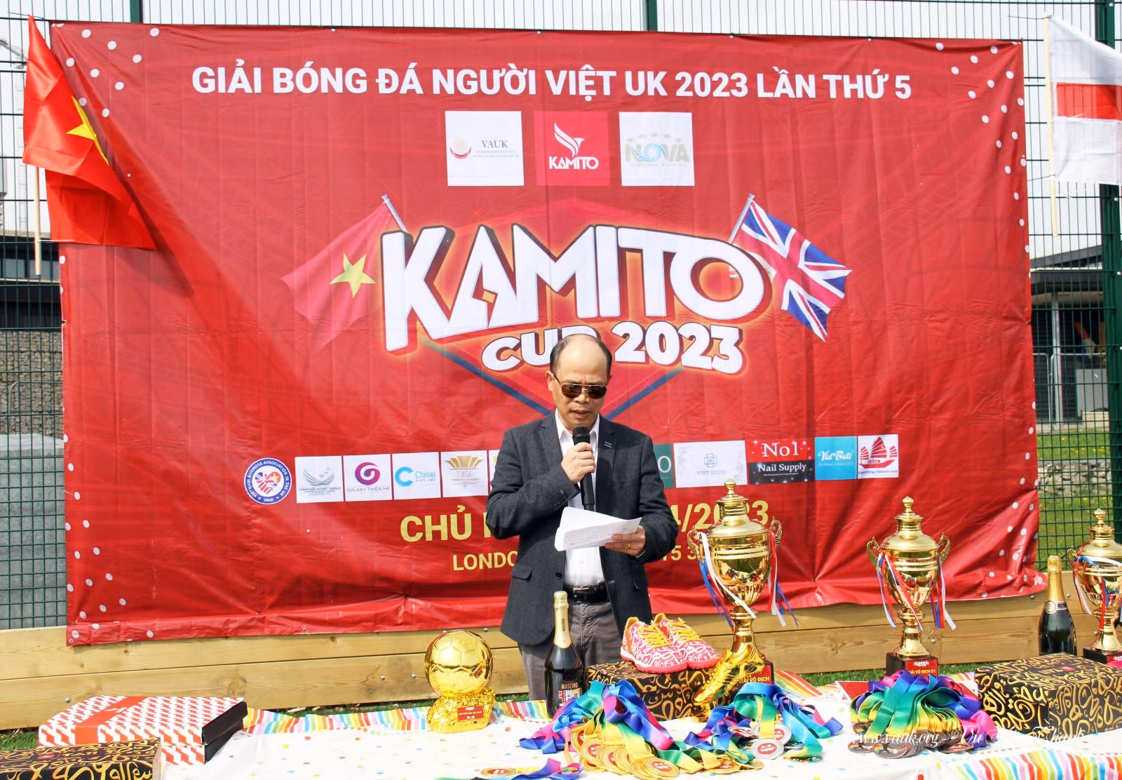 Chú thích ảnh