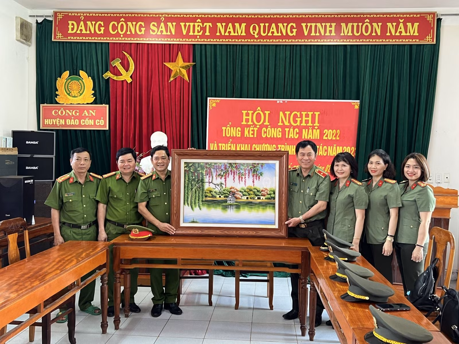 Chú thích ảnh
