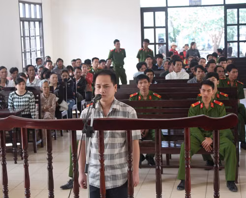 Giết người để thoát nợ cá độ bóng đá ảnh 1