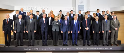 Dự luật gia nhập NATO được đăng ký tại Quốc hội Ukraine ảnh 1