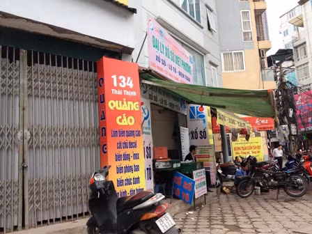 Nhà siêu méo án ngữ mặt phố Hà Nội ảnh 6