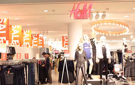 Singapore là thành phố đắt đỏ nhất thế giới ảnh 1