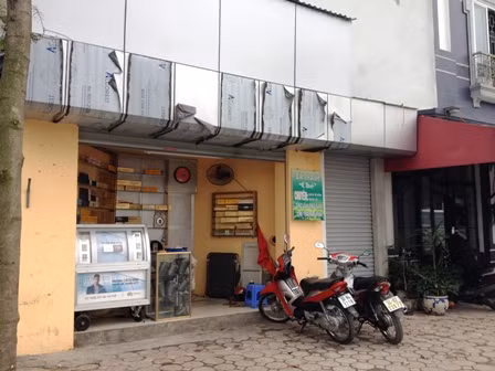 Nhà siêu méo án ngữ mặt phố Hà Nội ảnh 7