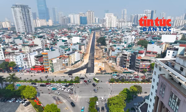 Vành đai 2,5 Hà Nội đồng loạt thảm nhựa, sẵn sàng thông xe
