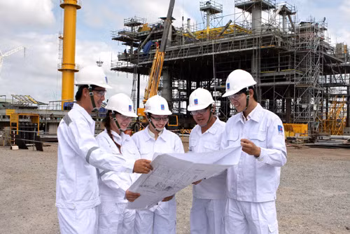 PTSC khẳng định thương hiệu nhà cung cấp dịch vụ dầu khí hàng đầu ảnh 1