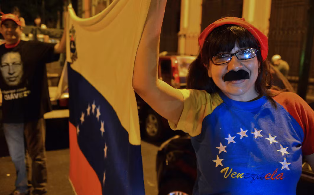 Maduro, người kế nghiệp trung thành của Hugo Chávez ảnh 4