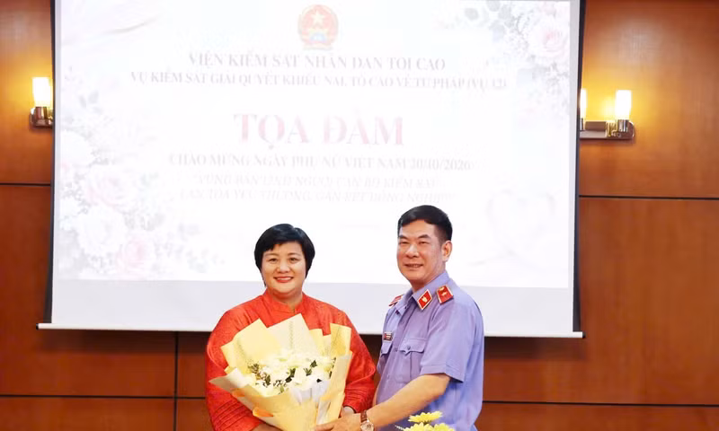 Phụ nữ ngành kiểm sát bản lĩnh, lan tỏa yêu thương