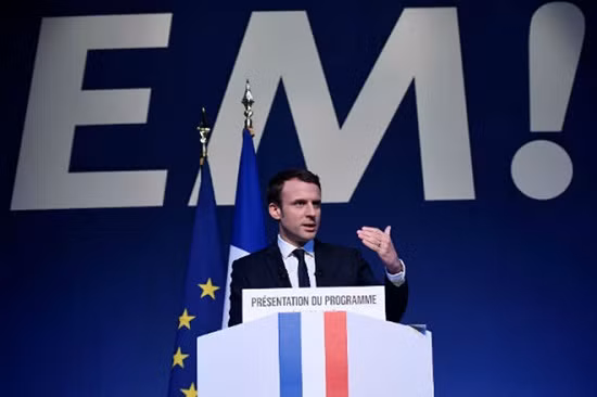 Emmanuel Macron: Từ chàng 'Mozart giới tài chính' trở thành ông chủ Điện Elysee ảnh 5