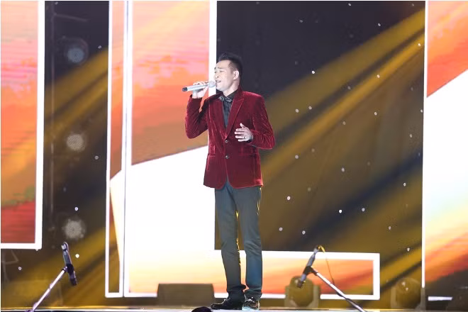 Thần tượng Bolero: Chuyện cổ tích của chàng thợ mỏ hát Bolero đã kết thúc ảnh 2