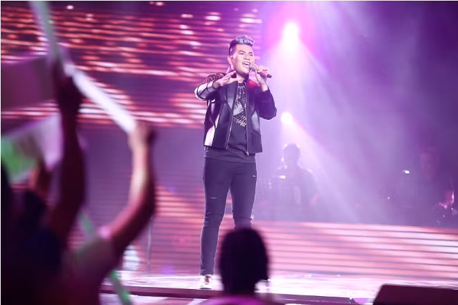 The Voice 2017: Ngô Anh Đạt 'Não cá vàng'- người đàn ông trong hình hài cậu bé ảnh 4
