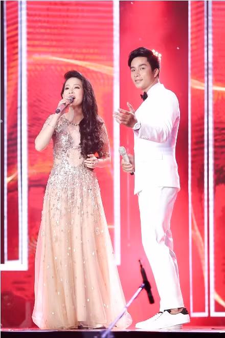 Thần tượng Bolero: Á vương Mạnh Đồng... đương nhiên đi tiếp ảnh 5