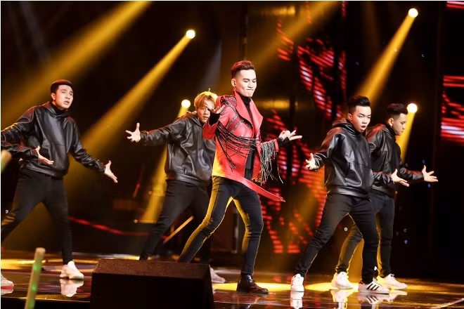 The Voice 2017: Ali Hoàng Dương xứng đáng danh hiệu 'ngôi sao ca nhạc thị trường' ảnh 1