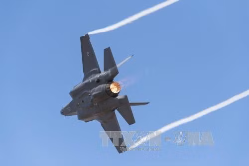 Israel lần đầu 'khoe' máy bay tàng hình F-35 ảnh 1