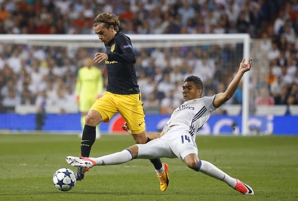 Ronaldo lập hat-trick, Real nhấn chìm Atletico ảnh 5