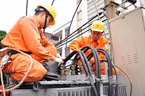 Đảm bảo điện phục vụ Hội nghị các quan chức cấp cao APEC ảnh 1