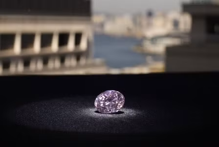 17,4 triệu USD cho một viên kim cương ảnh 1