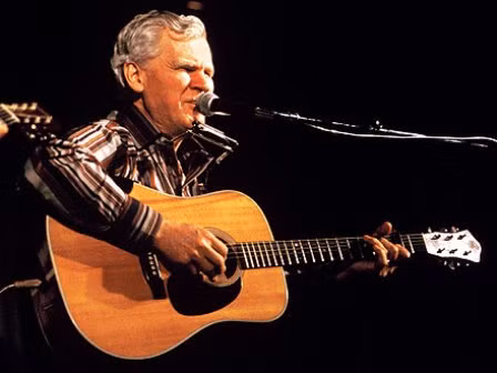 Huyền thoại nhạc dân gian Mỹ “Doc” Watson qua đời ảnh 1