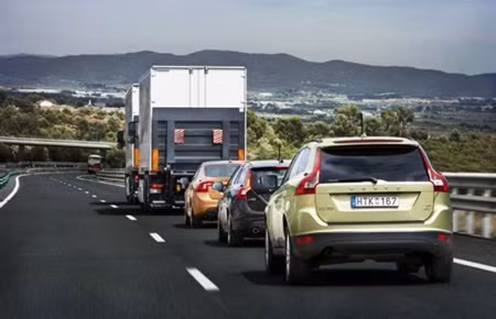 Volvo thử nghiệm thành công xe tự lái ảnh 1