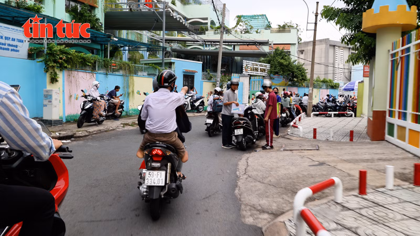 Chú thích ảnh