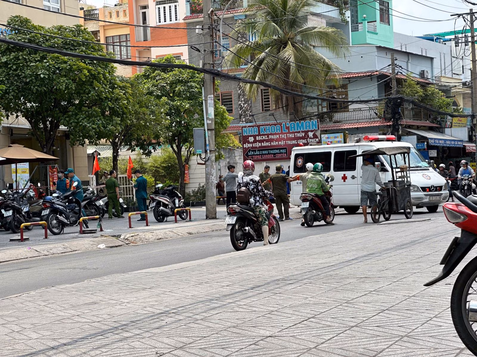 Chú thích ảnh