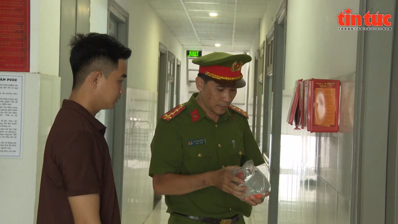 Chú thích ảnh