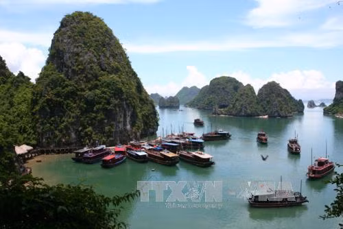 Quảng Ninh kỳ vọng đón 12 triệu lượt khách trong Năm du lịch Quốc gia 2018 ảnh 1