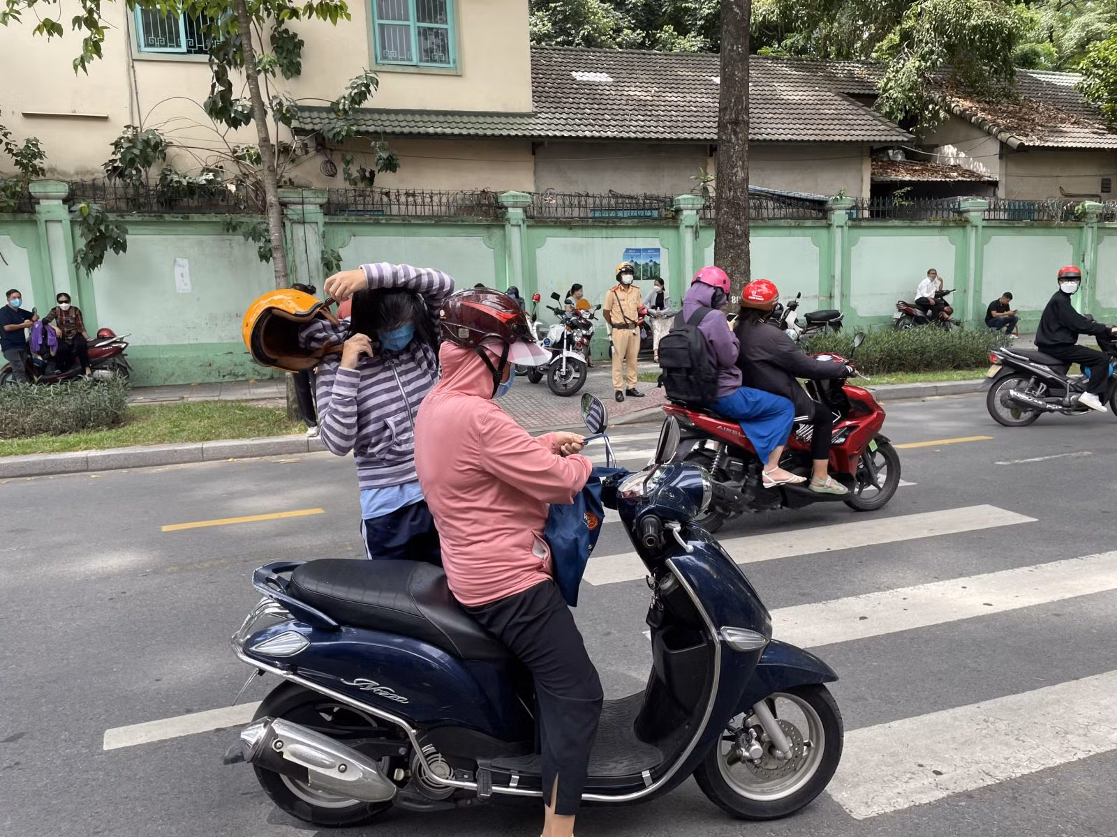 Chú thích ảnh