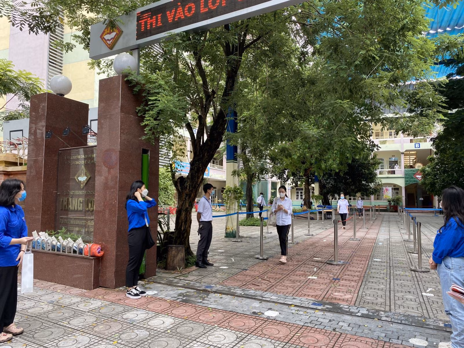 Chú thích ảnh