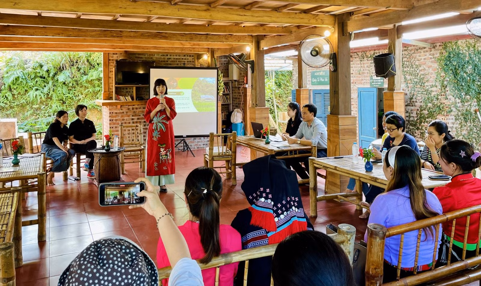 Chú thích ảnh