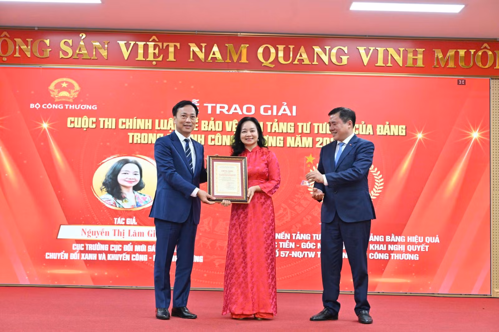 Chú thích ảnh