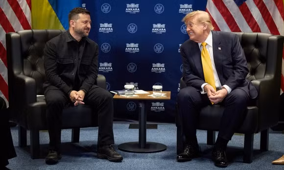Tổng thống Mỹ Donald Trump gặp Tổng thống Ukraine, Volodymyr Zelensky tại Ankara, Thổ Nhĩ Kỳ hôm 8/7/2026. Ảnh: Văn phòng Tổng thống Ukraine