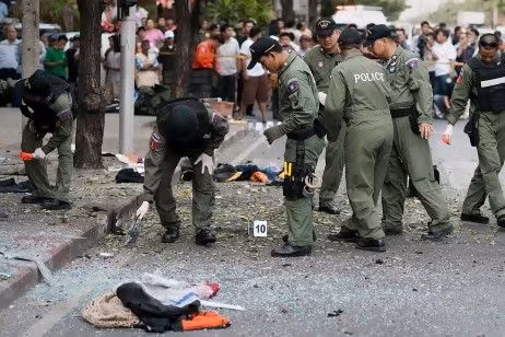 Thái Lan: Bom nổ liên hoàn 80 người thương vong ảnh 1