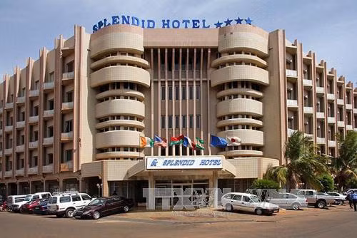Mỹ, Pháp hỗ trợ tấn công giải cứu con tin tại Burkina Faso ảnh 1