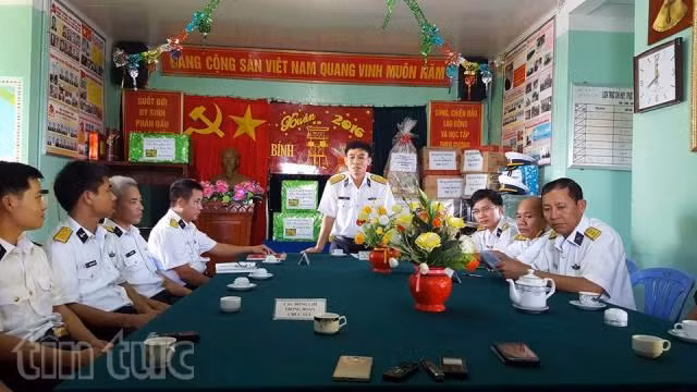 Tết sớm trên nhà giàn DK1/17 ảnh 5