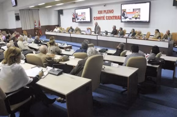Đảng Cộng sản Cuba chuẩn bị văn kiện cho Đại hội VII ảnh 1