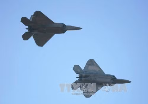 Ba Lan muốn sự hiện diện của Mỹ, NATO trên lãnh thổ ảnh 1