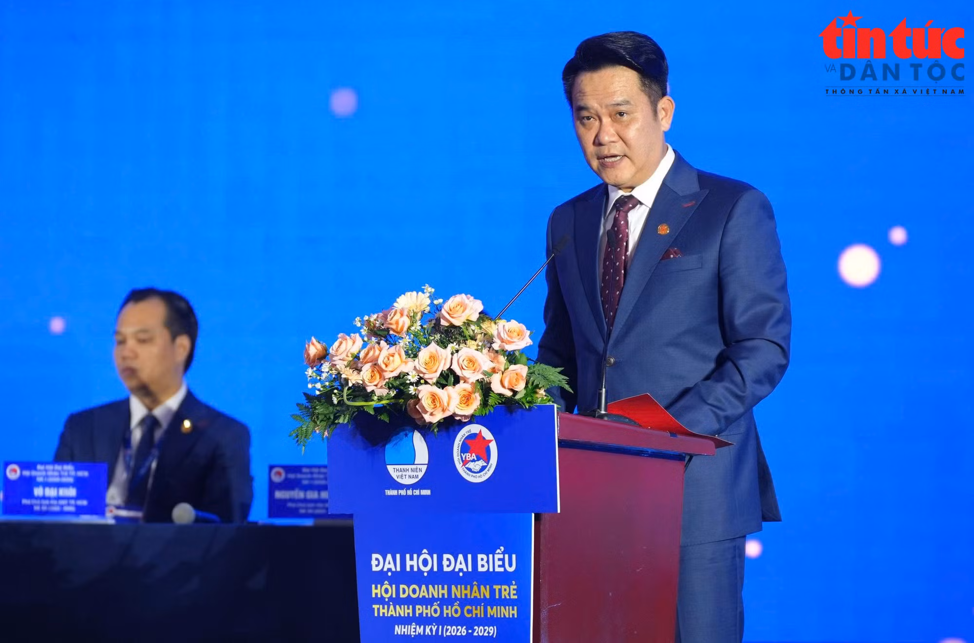 baotintuc_tr_doanhnhantretphcm28820268.jpg