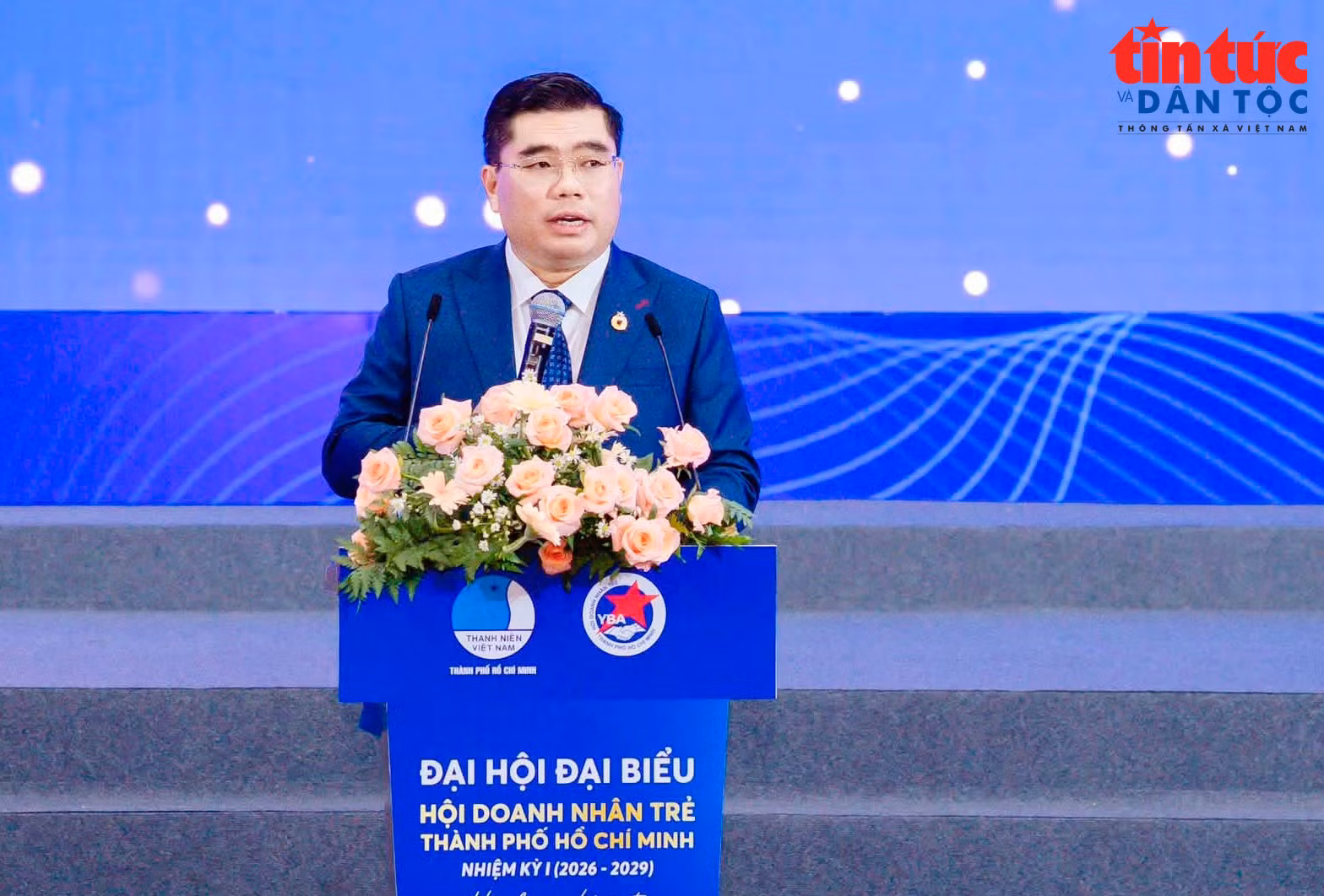 baotintuc_tr_doanhnhantretphcm28820266.jpg