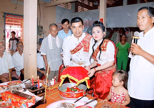 Lễ ăn trầu của người Khmer Nam Bộ ảnh 2