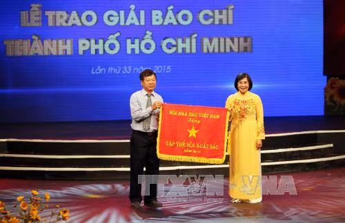 Báo chí góp phần quan trọng phát triển kinh tế - xã hội ảnh 2