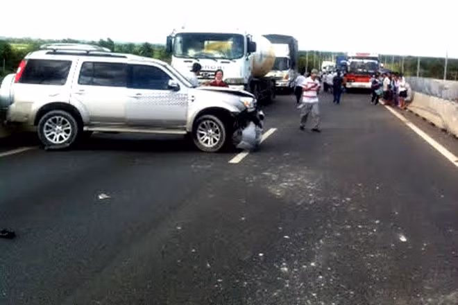 TP.HCM: Tai nạn liên hoàn trên đường cao tốc, 13 người bị thương ảnh 1