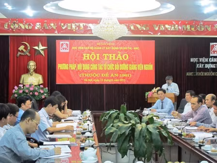 Bồi dưỡng giảng viên nguồn về quản lý và phát triển đô thị ảnh 1