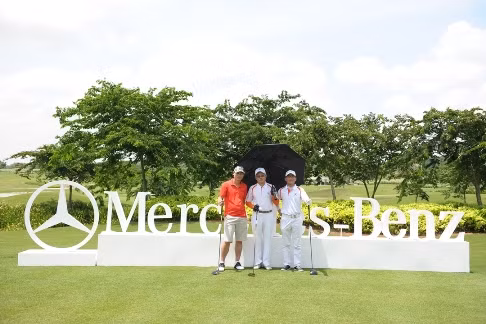 Mercedes Trophy 2015 tung giải thưởng lớn tại Việt Nam ảnh 1