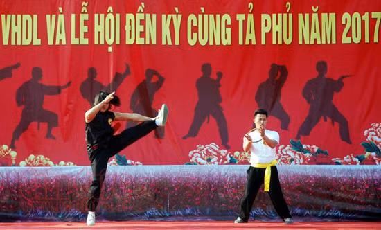 Choáng váng xem các võ sư thi triển tuyệt kỹ võ công ảnh 3
