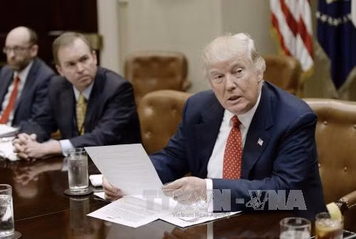 2/3 dân Mỹ sợ Tổng thống Trump can dự vào chiến tranh lớn ảnh 1