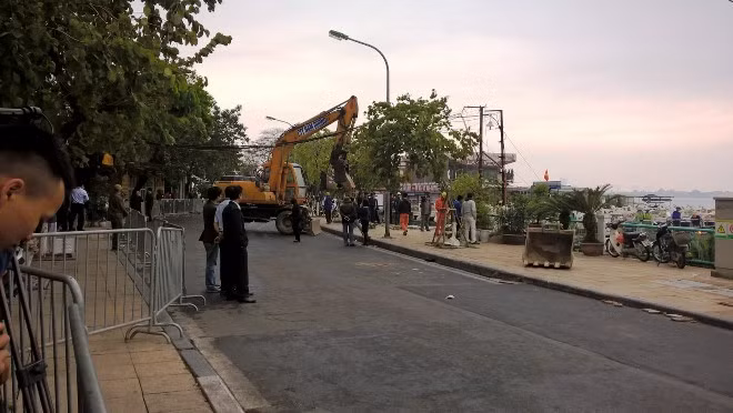 Cưỡng chế nhà nổi, du thuyền Hồ Tây ảnh 9