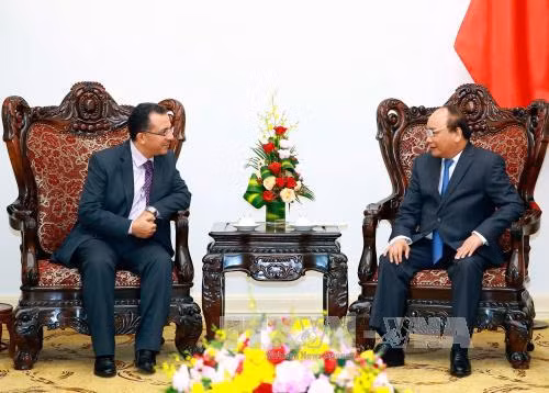 Thủ tướng Nguyễn Xuân Phúc tiếp Đại sứ Vương quốc Maroc ảnh 1