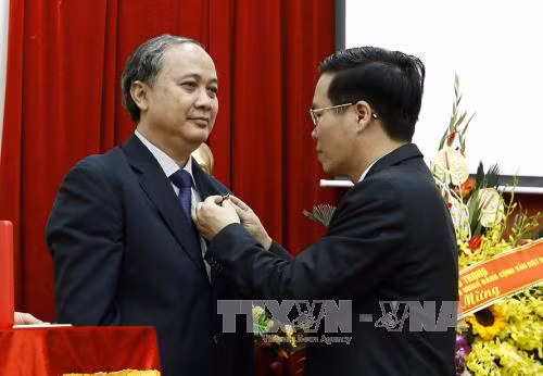 Đồng chí Võ Văn Thưởng thăm Bệnh viện Hữu nghị ảnh 2