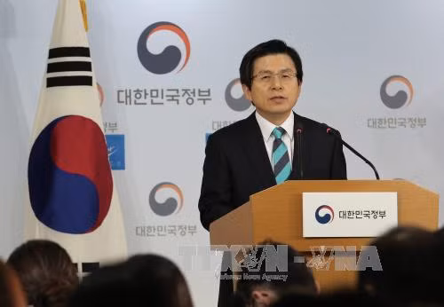 Sẽ luận tội quyền Tổng thống Hàn Quốc nếu không gia hạn điều tra vụ bà Park Geun-hye ảnh 1